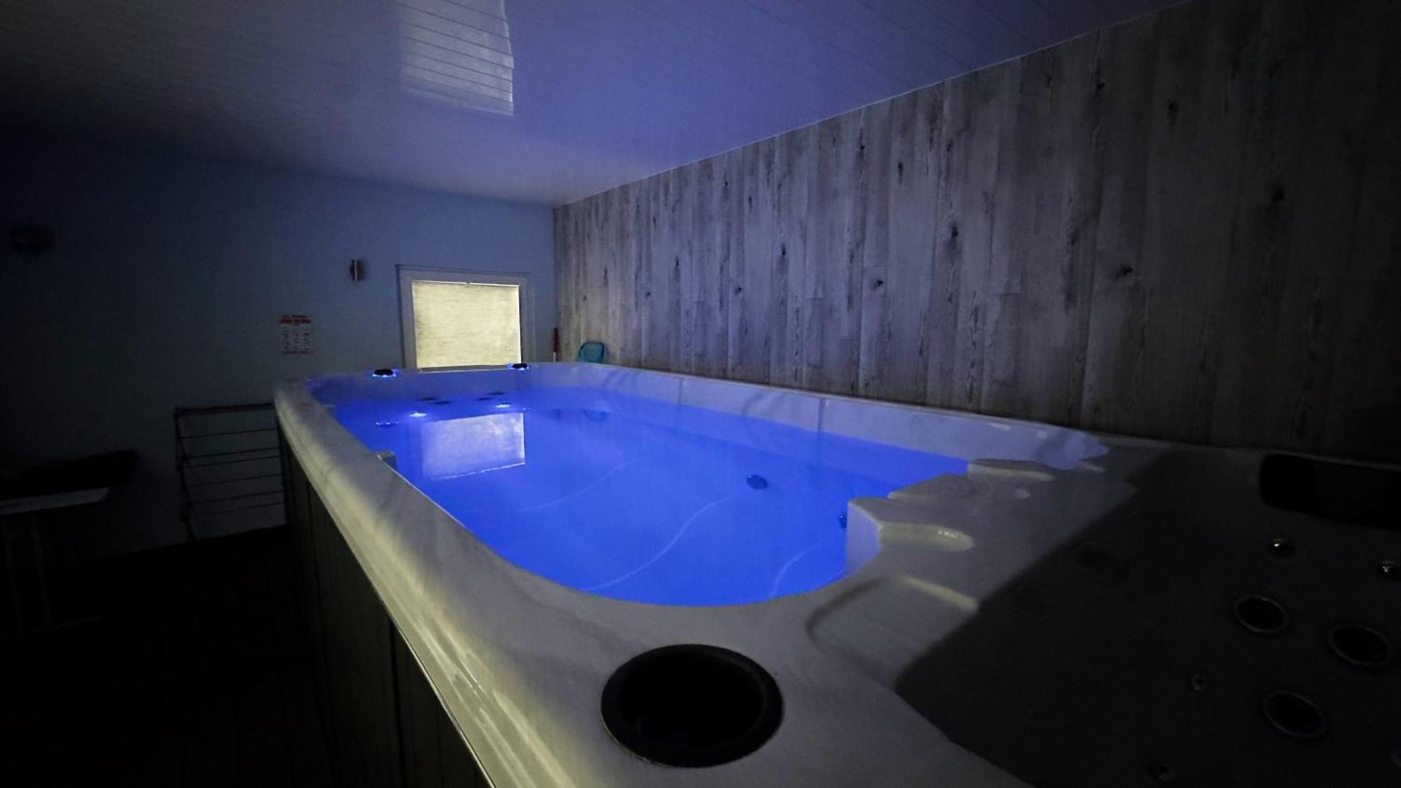Amazing Cottage With Private Indoor Swim Pool And Hot Tub Grantown-on-Spey Kültér fotó